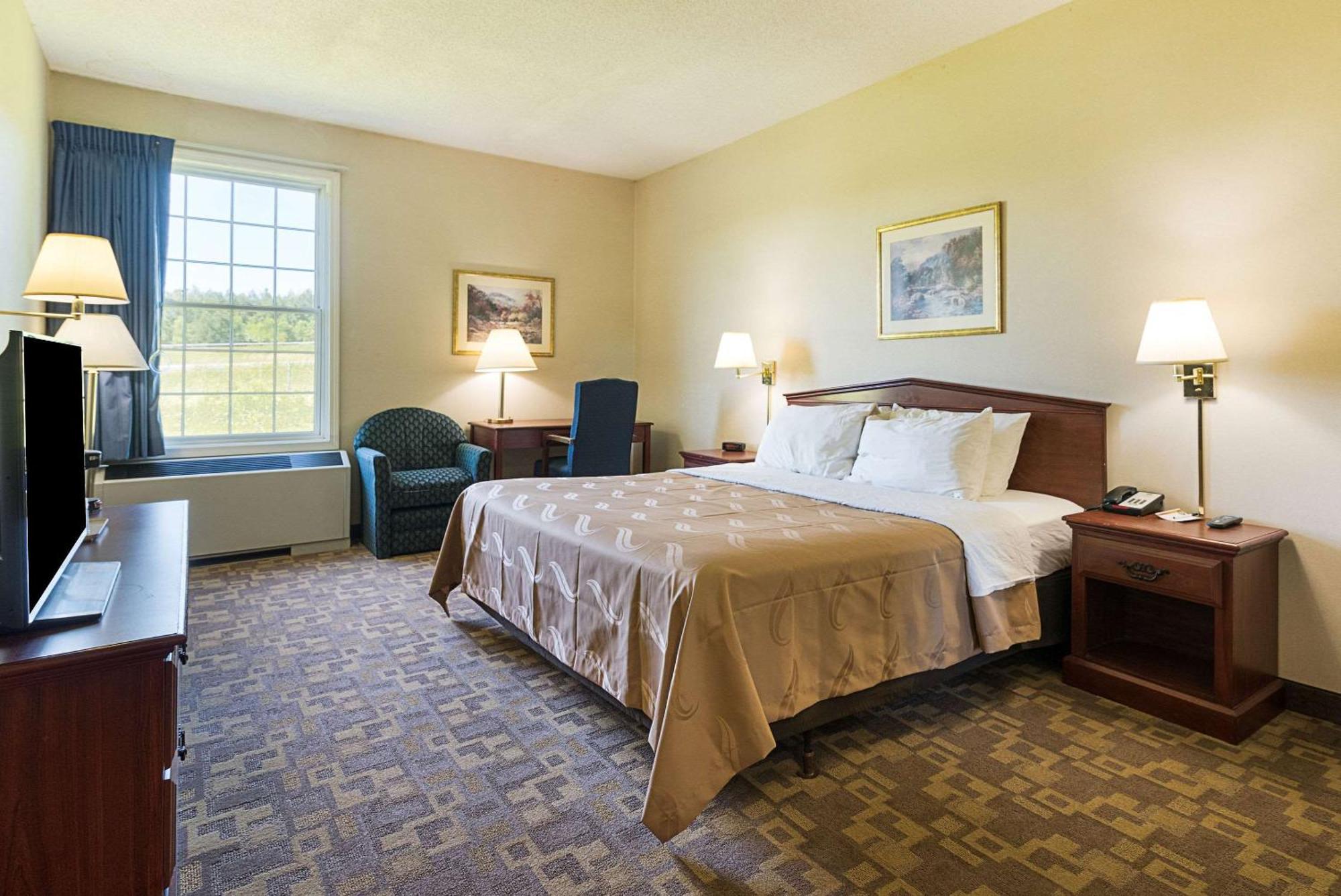 Quality Inn & Suites Schoharie Near Howe Caverns Екстер'єр фото